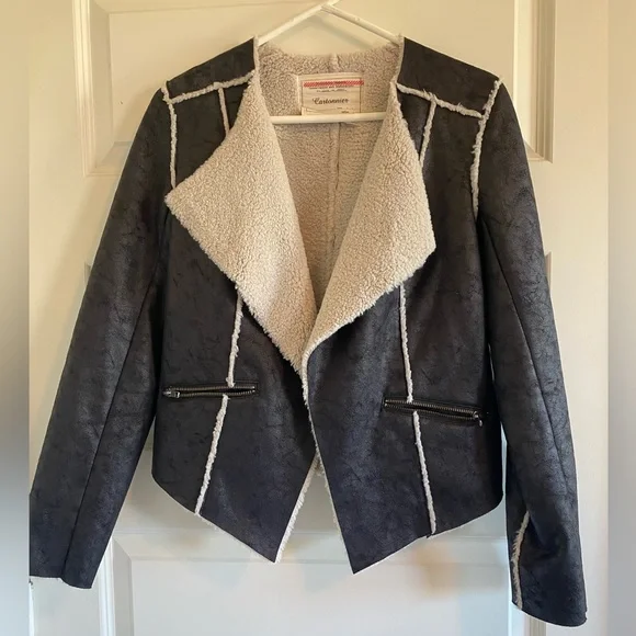 Anthropologie Cartonnier Black Vegan Leather Shearling Jacket - Picture 3 of 6